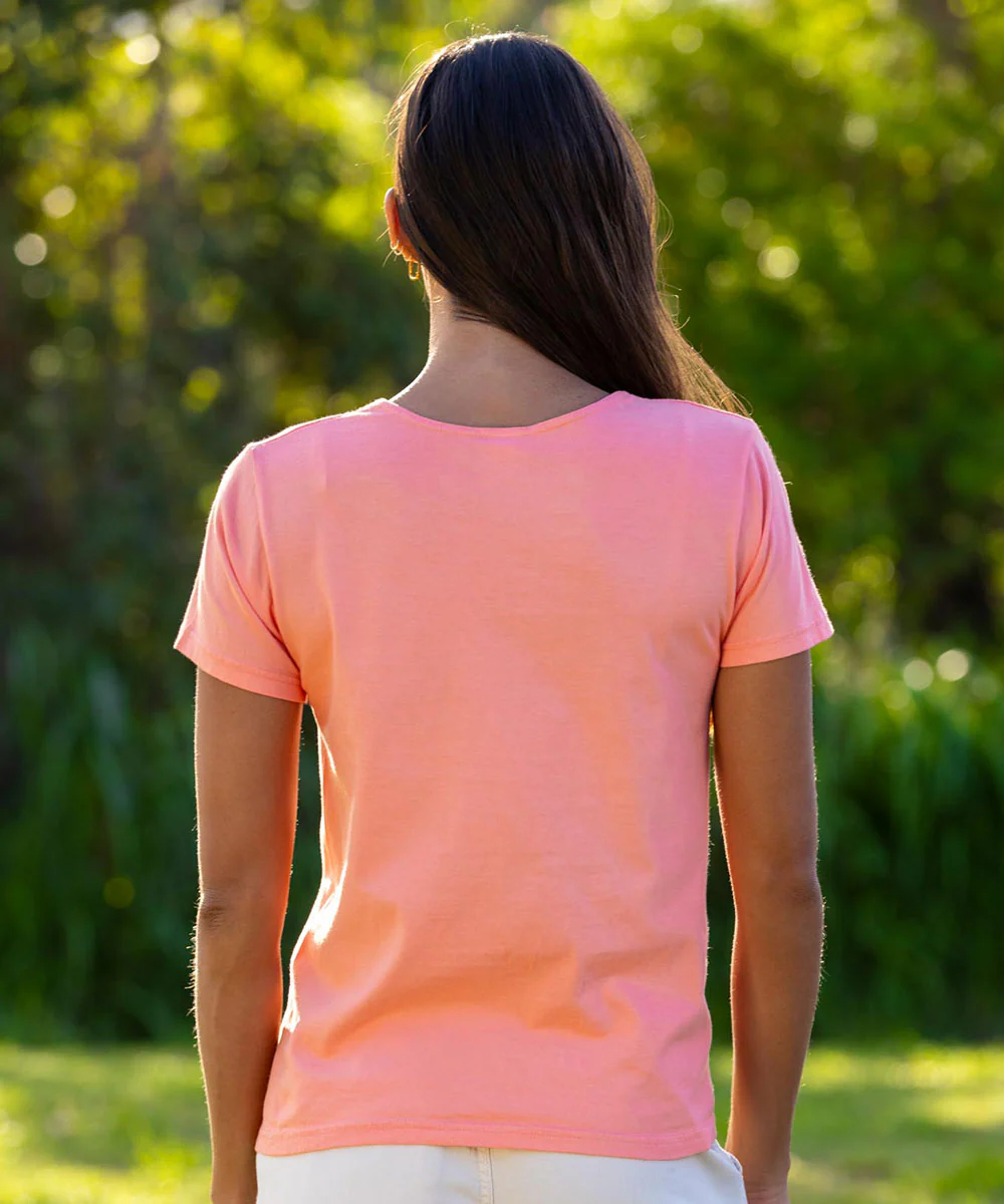 Aloha Hawaii Honu - Coral Short Sleeve Scoop Neck T-Shirt - Image 3